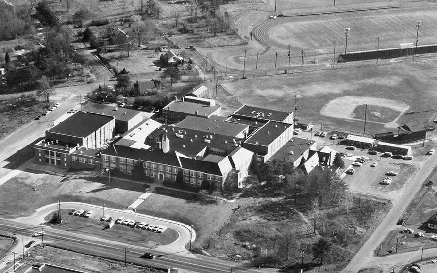 Black and white aerial photograph of Mount Vernon High School.